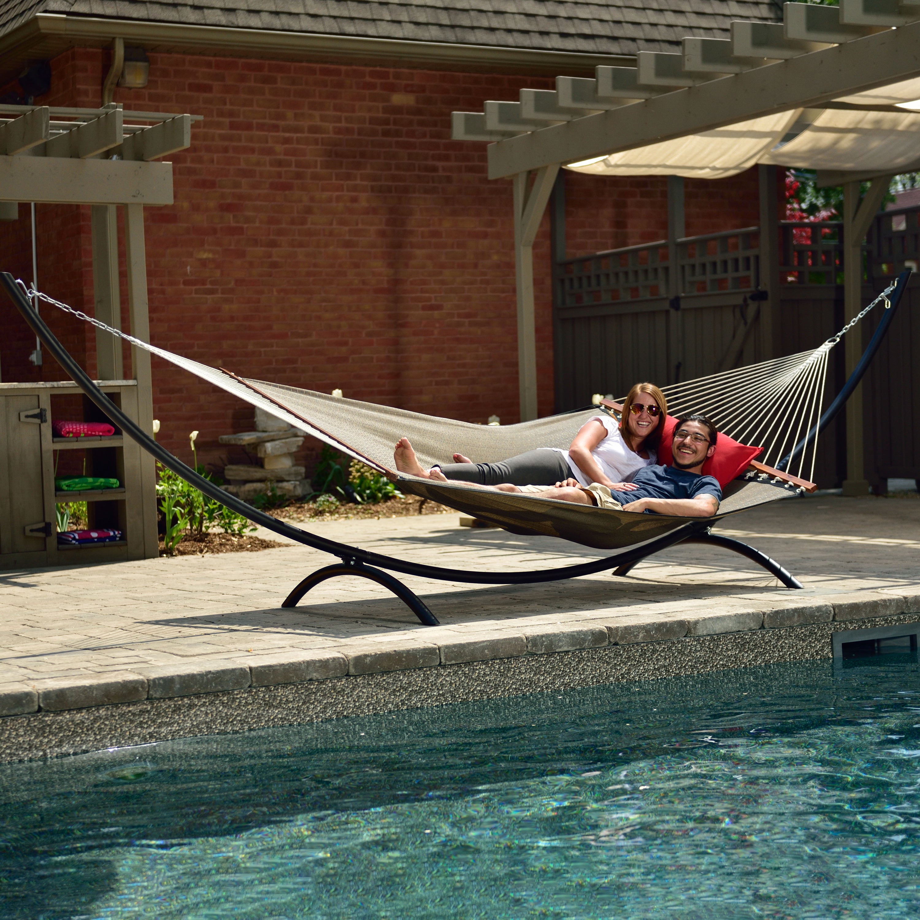 Steel Arc Hammock Stand (15ft/467cm) - Black – Vivere USA