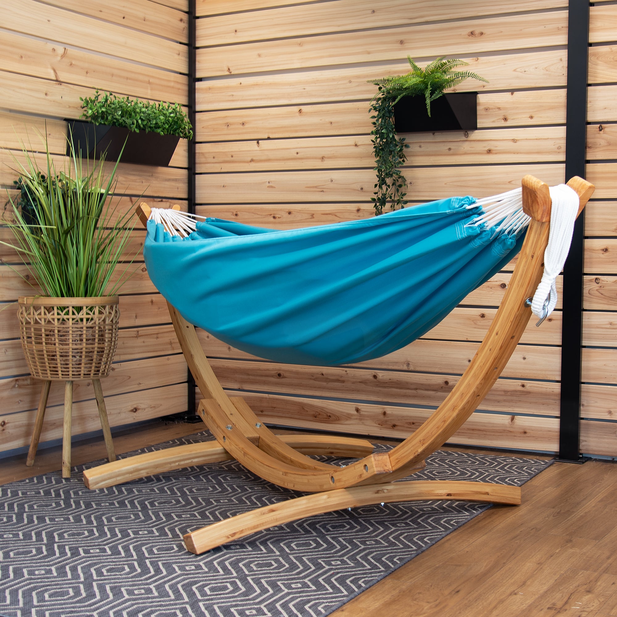 Double Sunbrella® Hammock with Solid Pine Stand (8ft/260cm) - Aruba