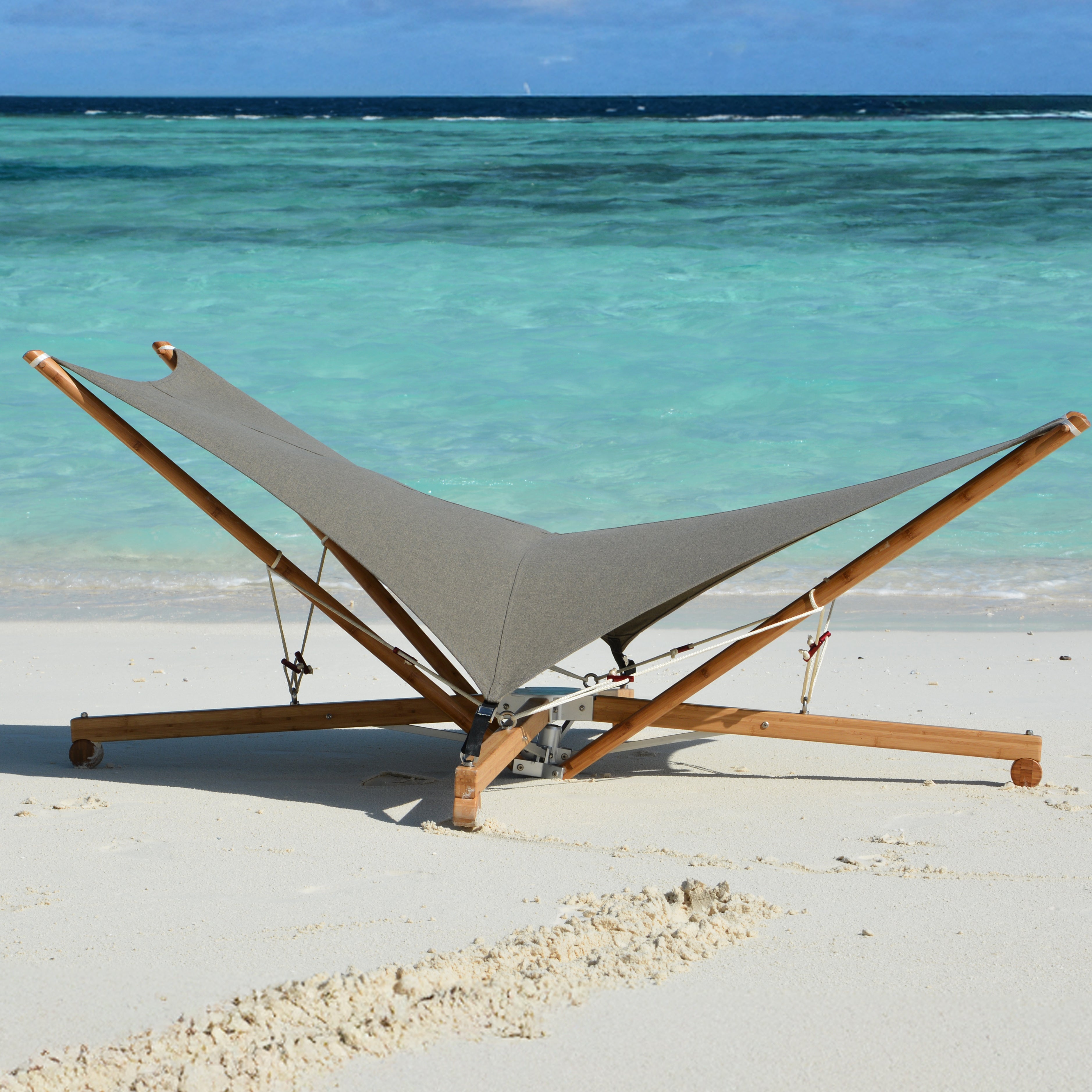 CACOON ベル型ハンモック Double Cacoon - Natural White – Vivere USA