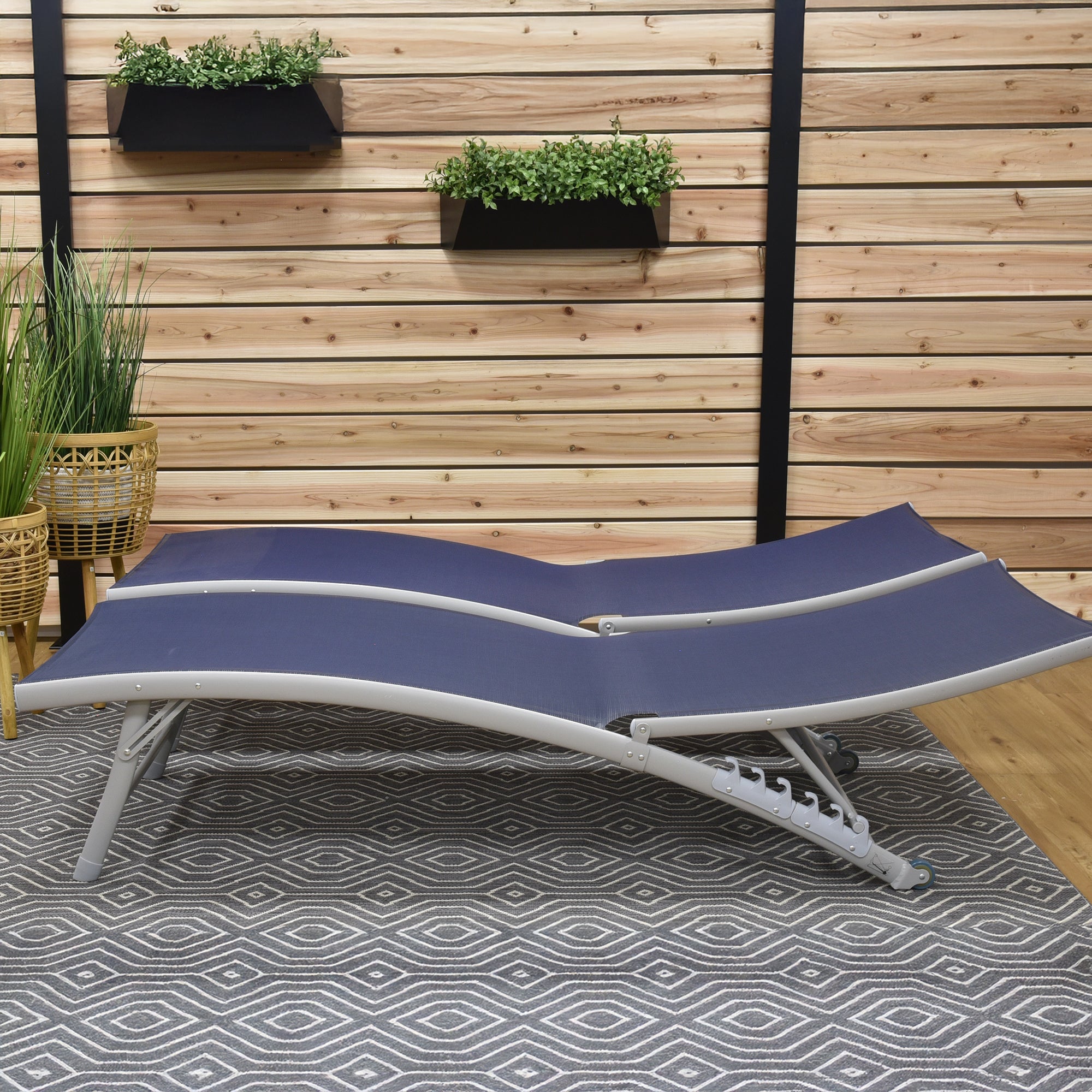 Clearwater Phifer® & Aluminum Lounger Set (2pc) - Navy Steel