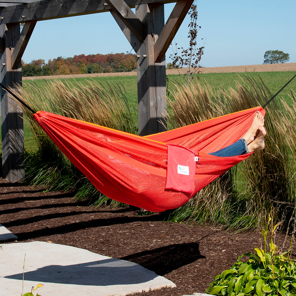 Mesh Camping Hammock - Punch & Peach