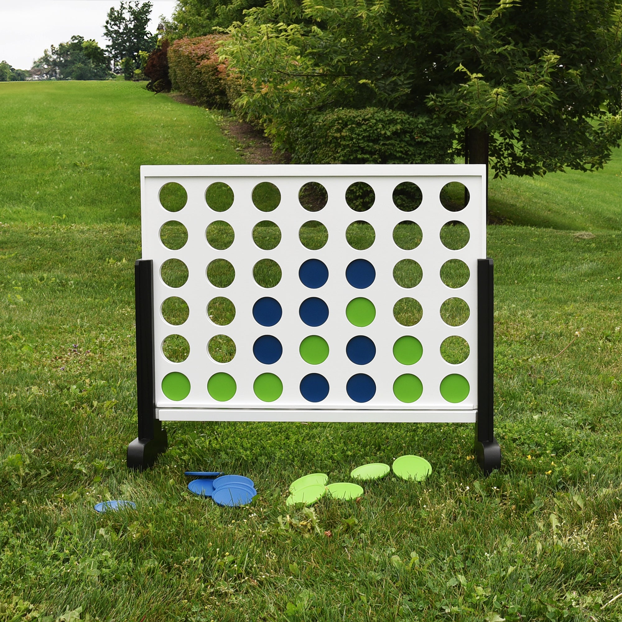 Giant 4-in-Row Outdoor Game in Blue & Green